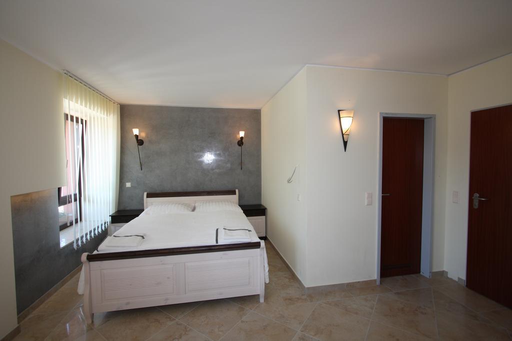 Hotel Da Gianni Gmbh Oranienburg Habitación foto